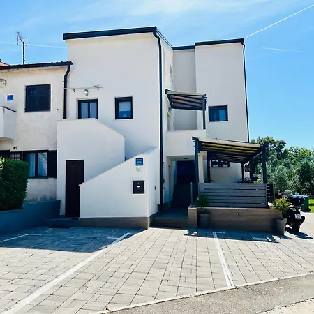 Ivanisevic Appartement Pula